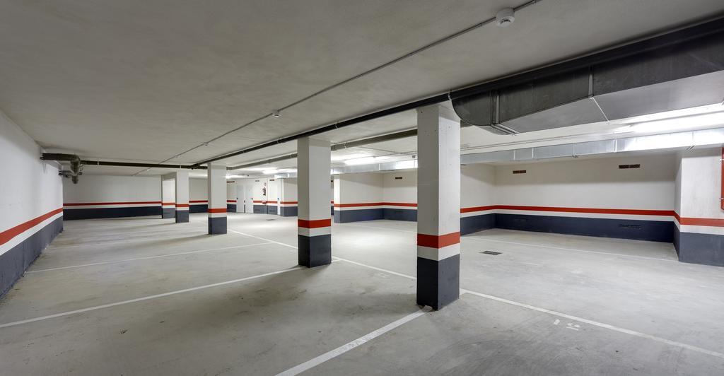 Spirit Apartamentos Atxuri Bilbao Dış mekan fotoğraf